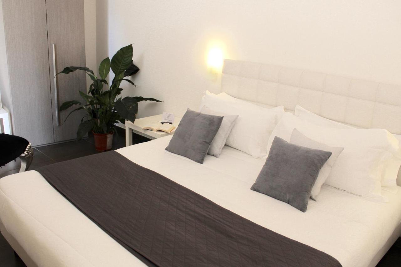 Up Room&Suite Λέτσε Εξωτερικό φωτογραφία